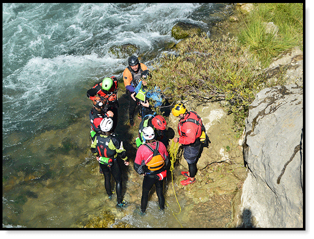 (CRA-M) Colaborador de Rescate en Aguas en Movimiento