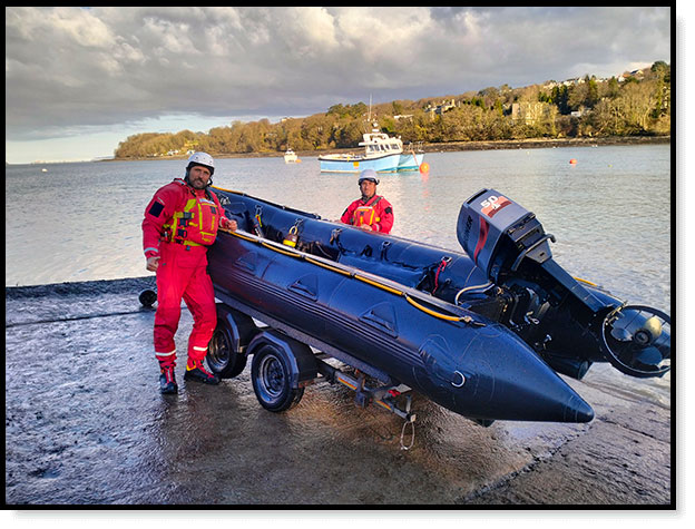 Operaciones de rescate con embarcaciones