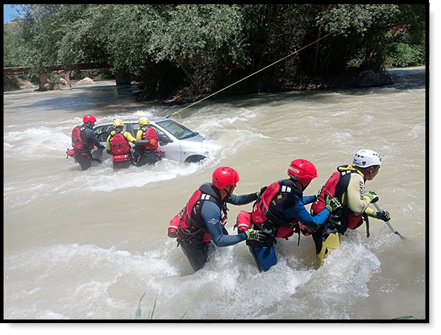 Curso de rescate con Vehículos en el agua