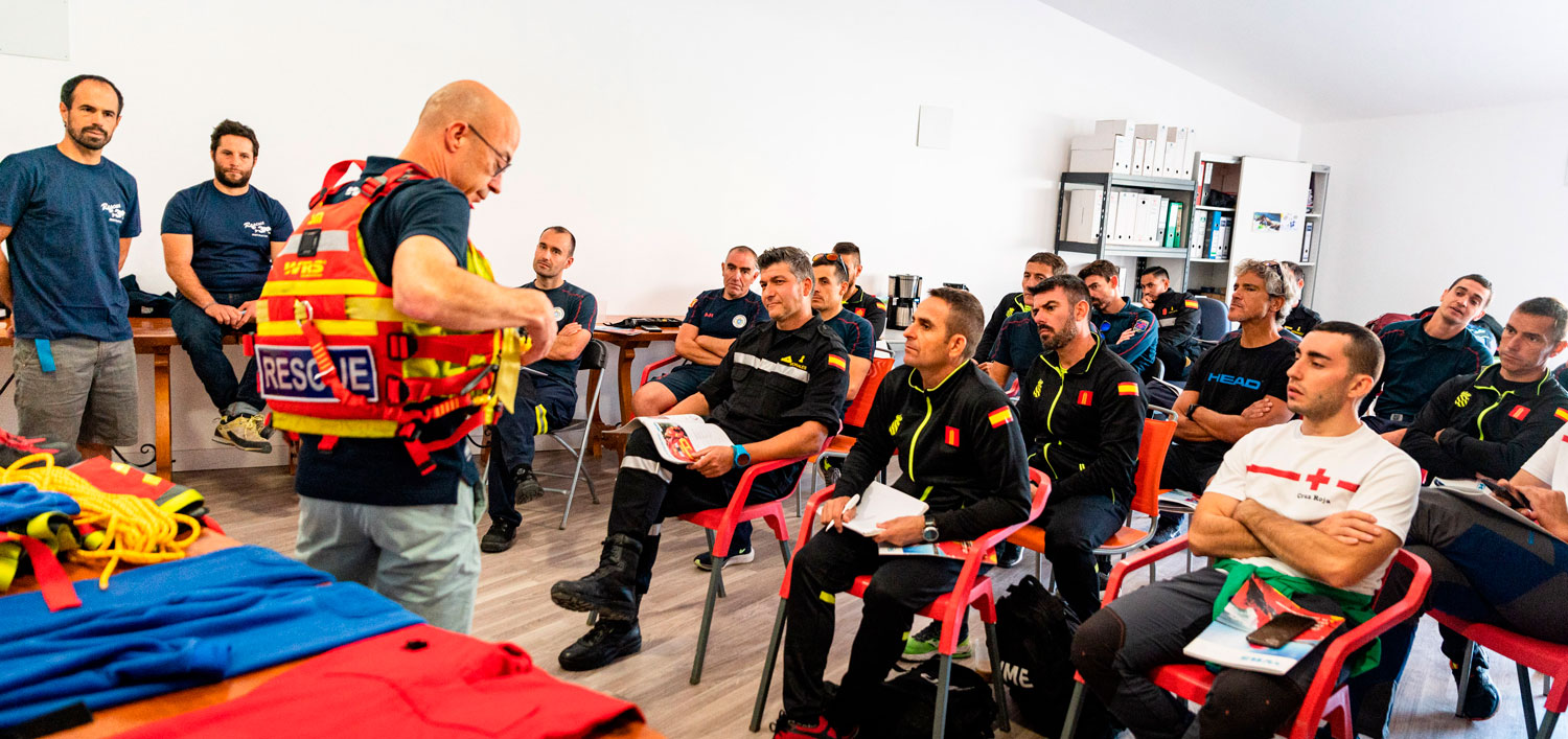workshop de rescate acuático con Water Rescue Systems