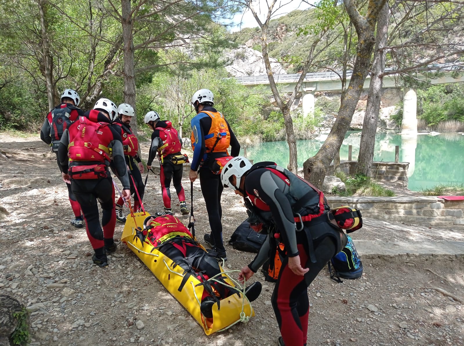 Curso de rescate acuático Rescue 3 Europe SRT Advance :: RIVER GURU Rescue
