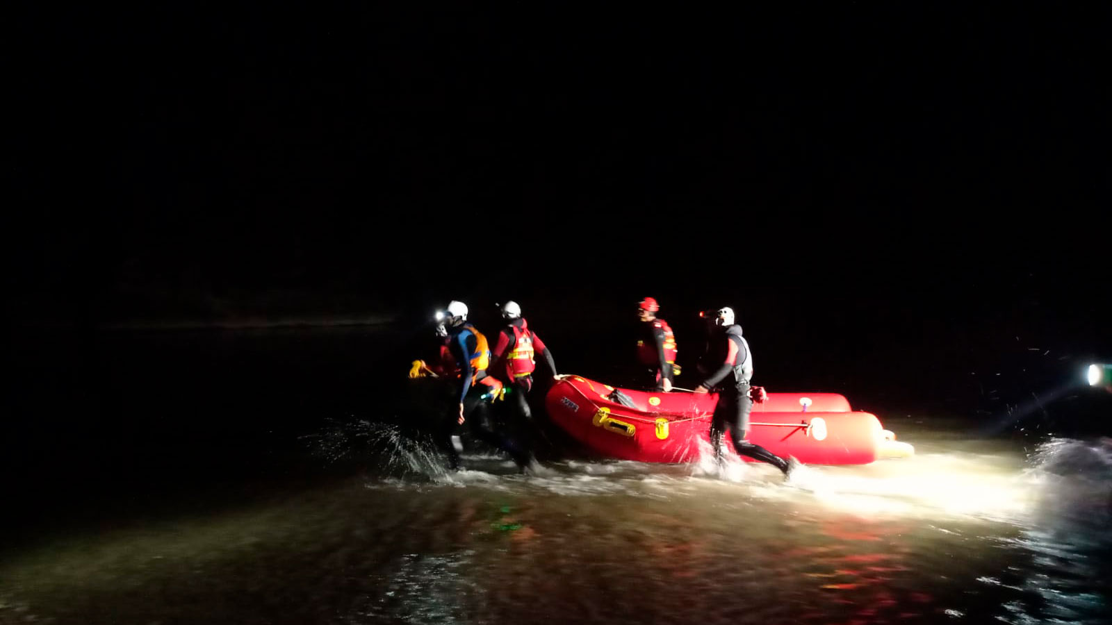 Practica de rescate nocturno en curso SRT advanced de Rescue 3 europe