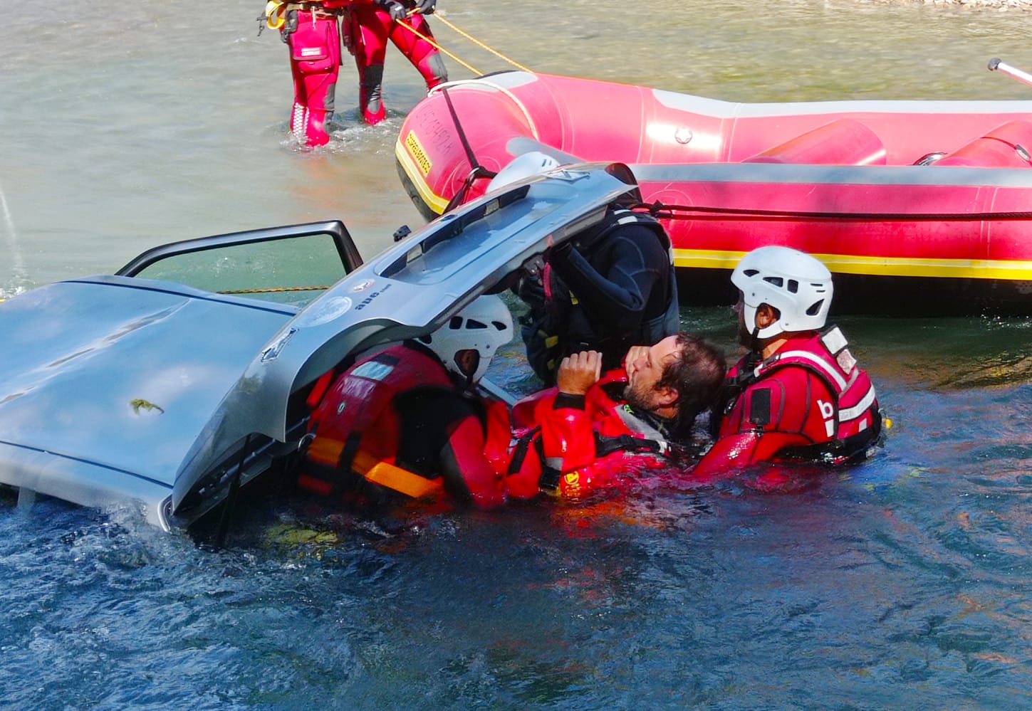 Rescate de Vehícuos en el Agua