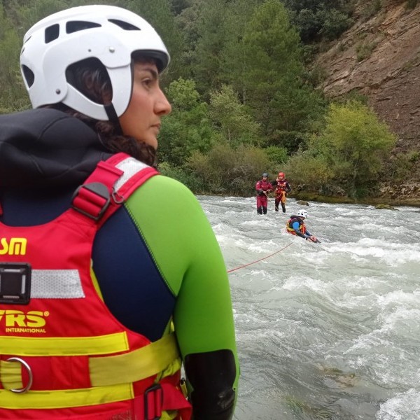 Cursos de rescate en inundaciones. Empezamos el otoño con buen pie