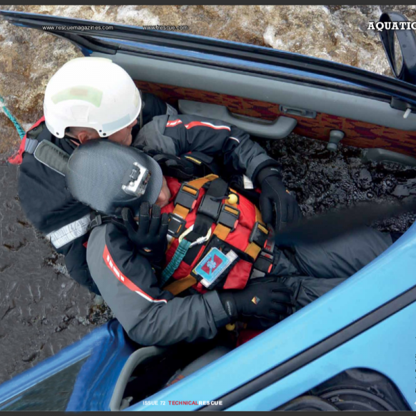 Rescate de vehículos en el agua